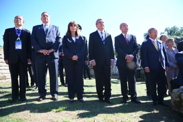 开云体育下载-北京冬奥会火种采集成功 火炬手制服亦首次亮相